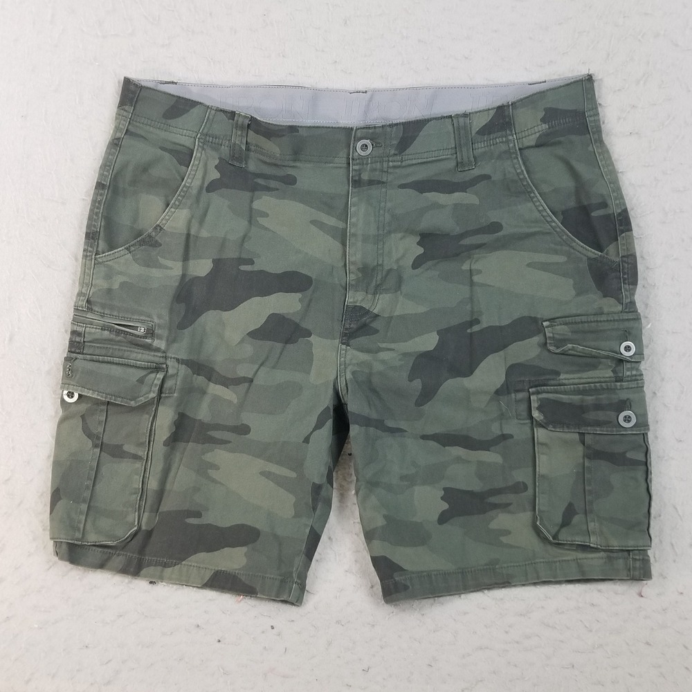 Unionbay Cargo Shorts Men 40 Green Camo Cotton Blend Utility Pockets Casual